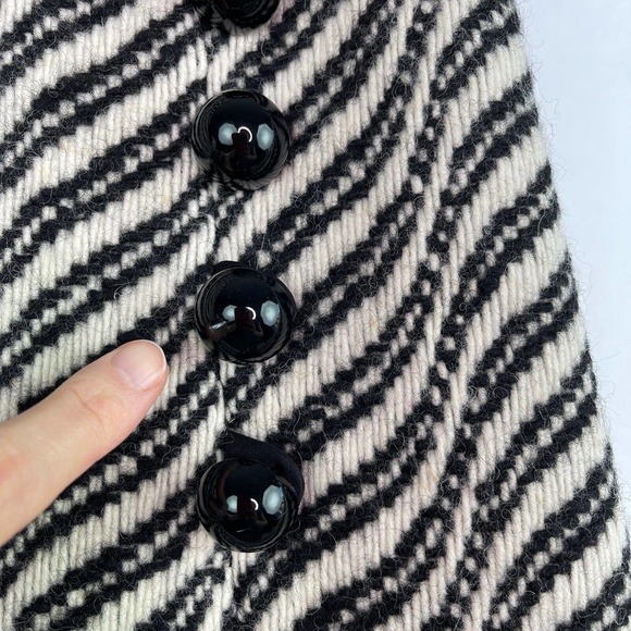 Milly Black Cream 100% Wool Short A-line Skirt Women's Sz 12 - Picture 4 of 6